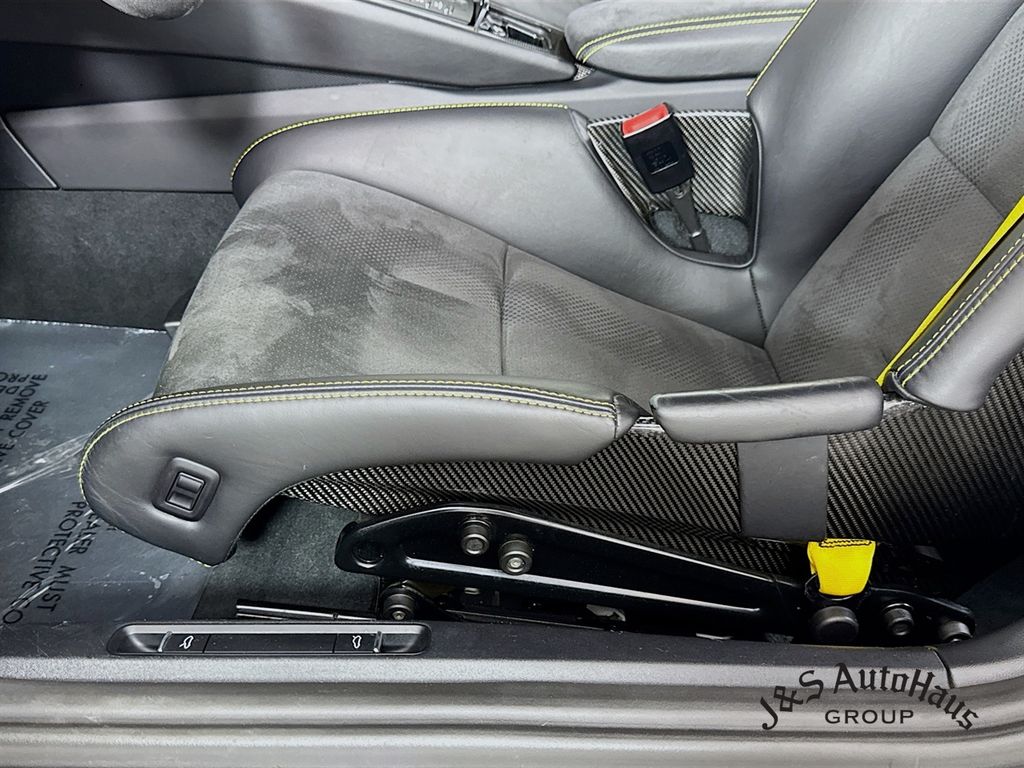 2019 Porsche 911 GT3 RS RWD
