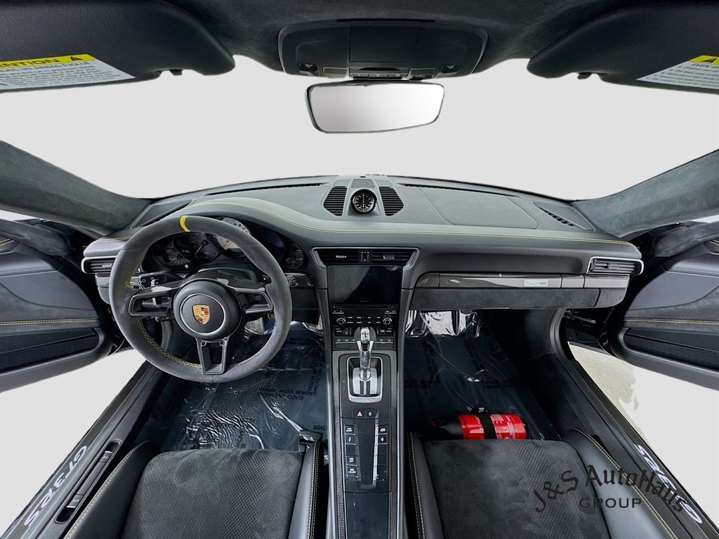 2019 Porsche 911 GT3 RS RWD