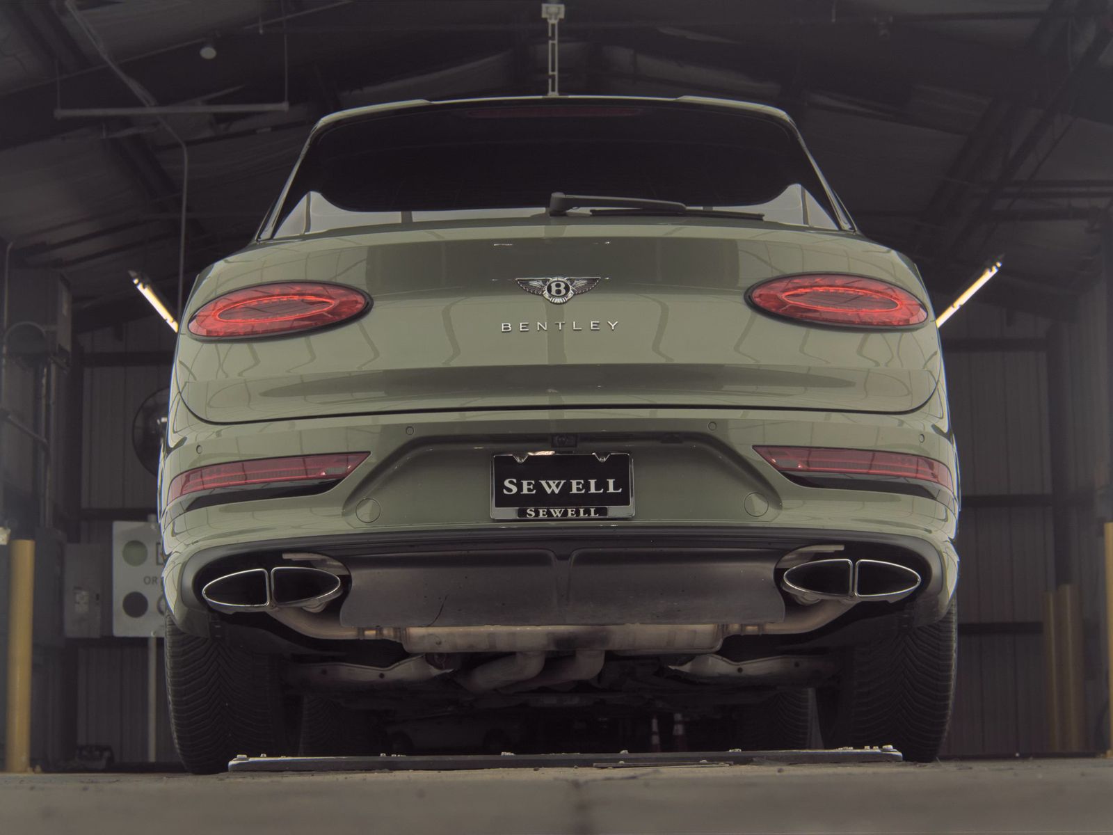 2022 Bentley Bentayga V8 AWD