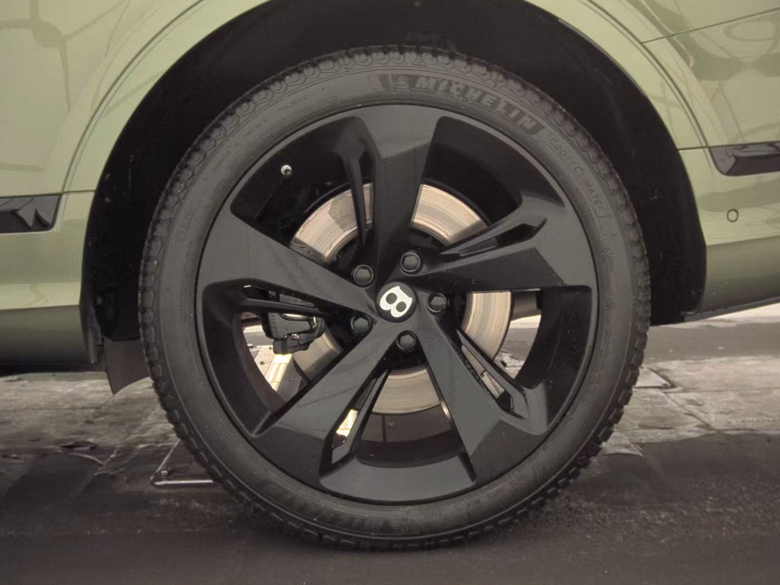 2022 Bentley Bentayga V8 AWD