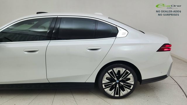 2026 BMW 5 Series 540i xDrive AWD