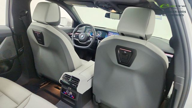 2026 BMW 5 Series 540i xDrive AWD