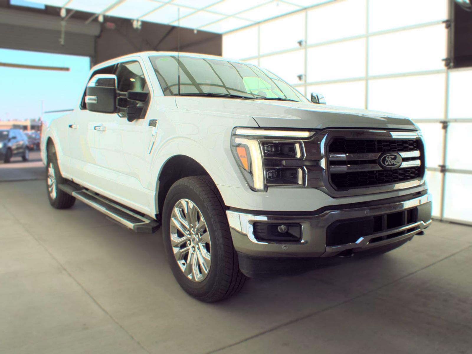 2025 Ford F-150 Lariat AWD
