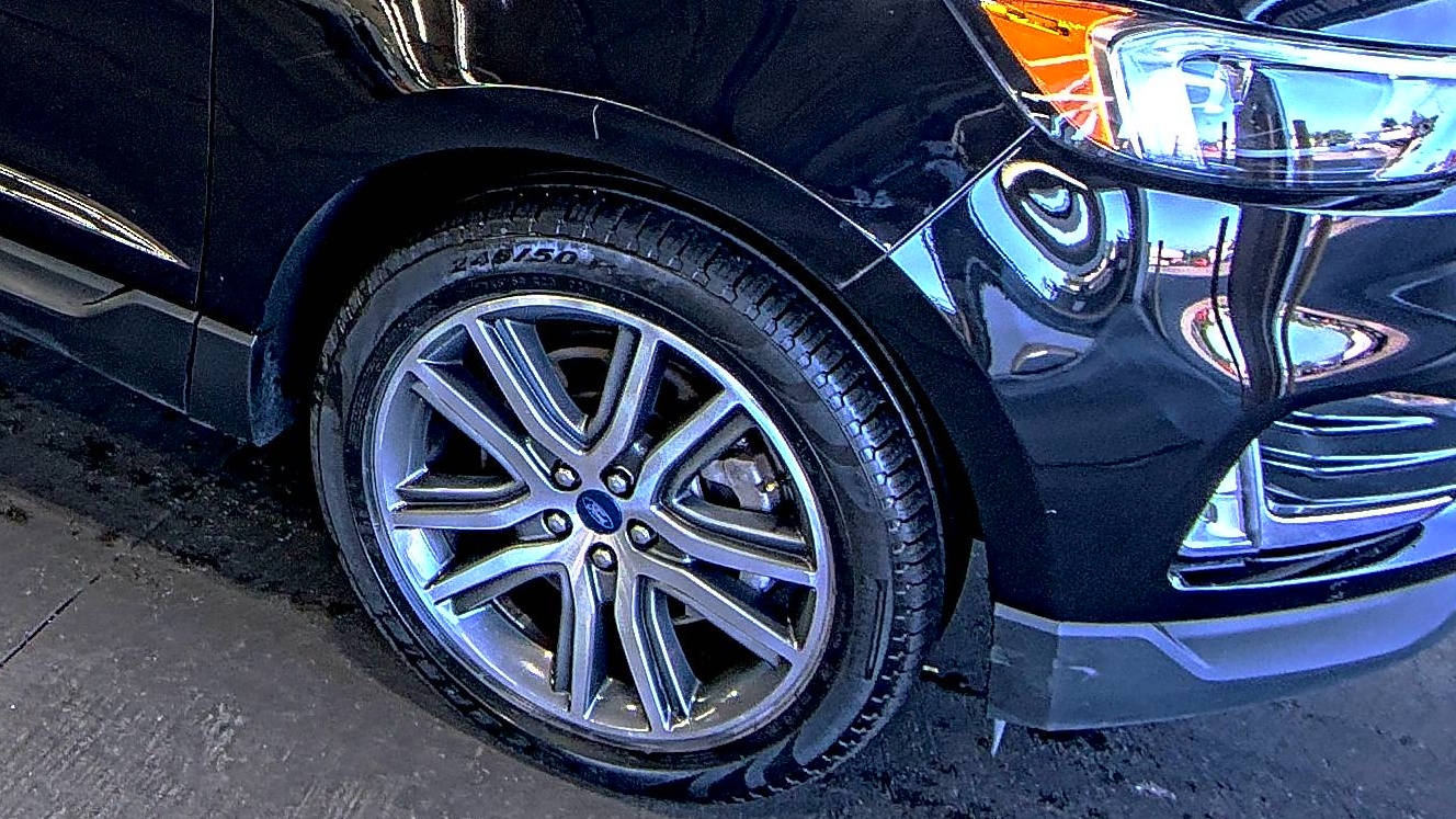 2022 Ford Edge Titanium AWD
