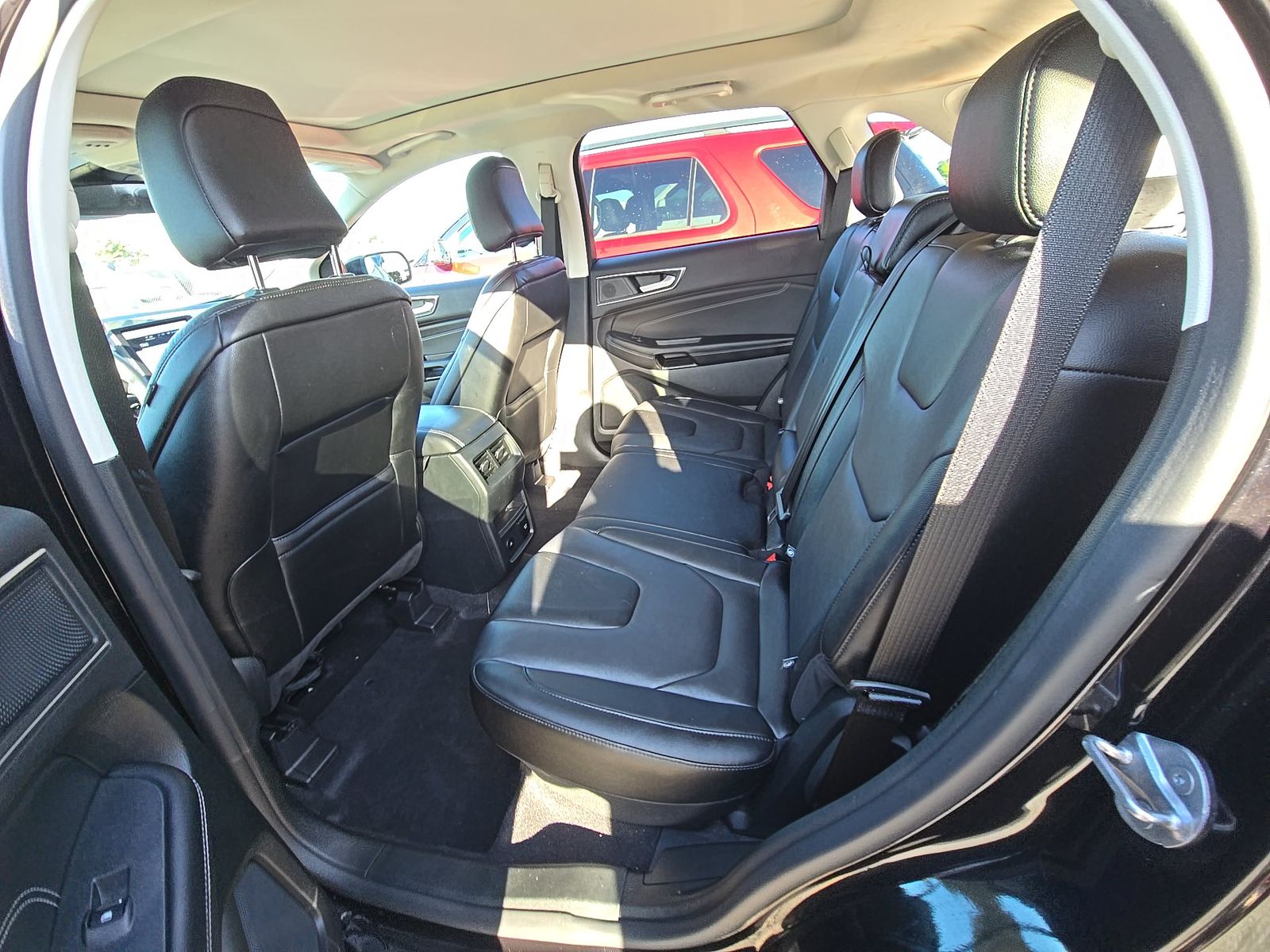 2022 Ford Edge Titanium AWD