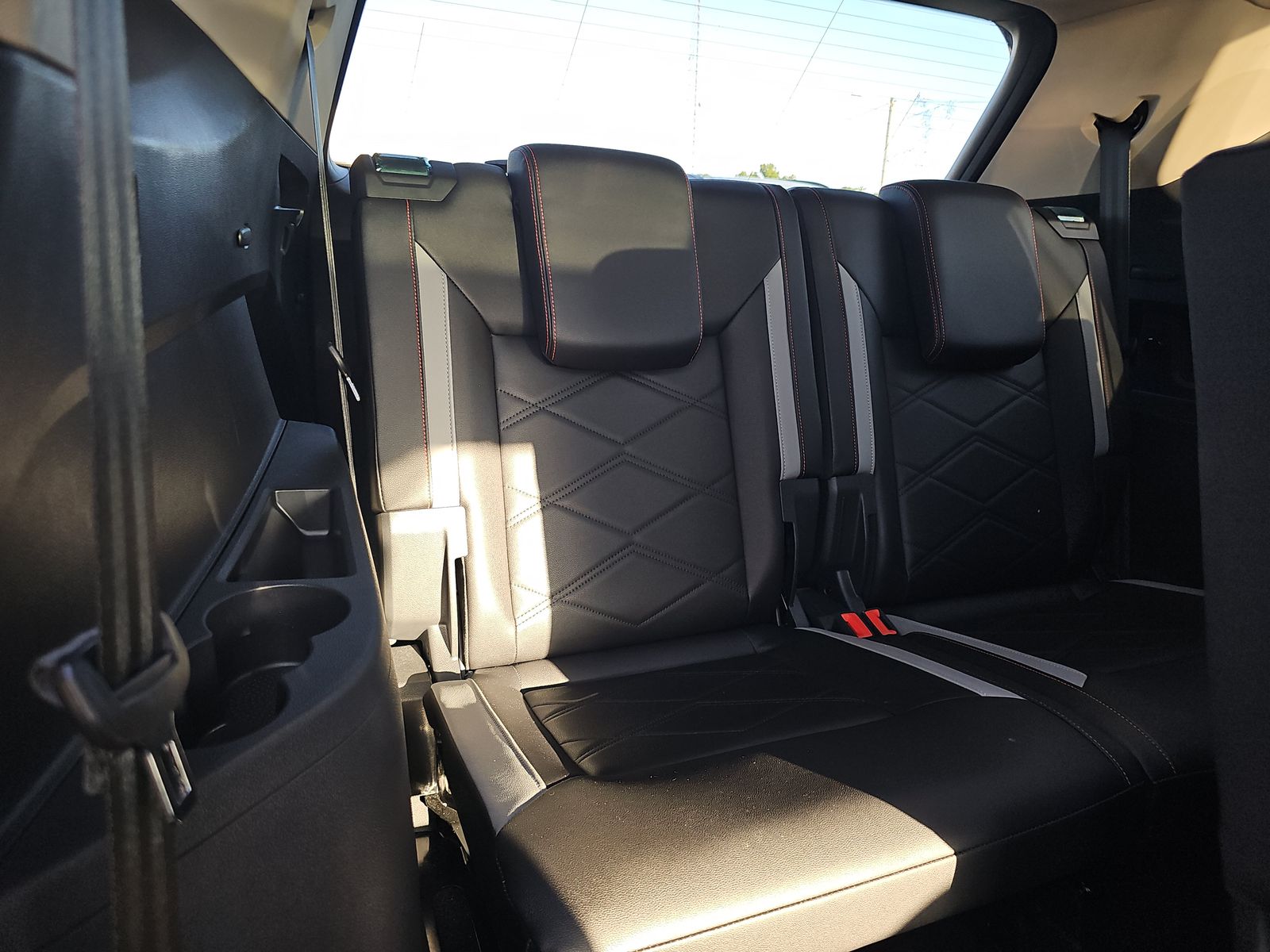 2025 Volkswagen Atlas 2.0T Peak Edition AWD