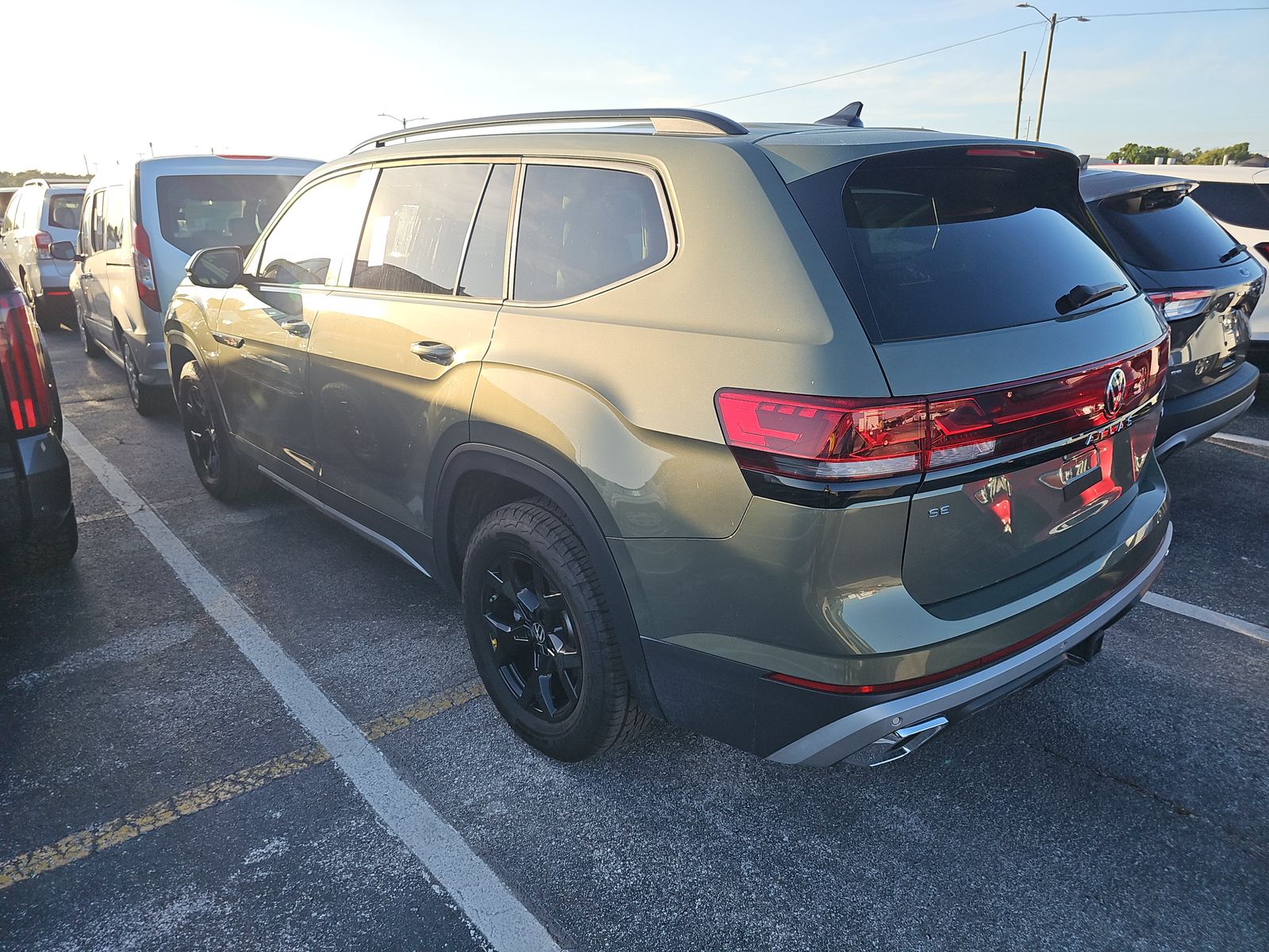 2025 Volkswagen Atlas 2.0T Peak Edition AWD