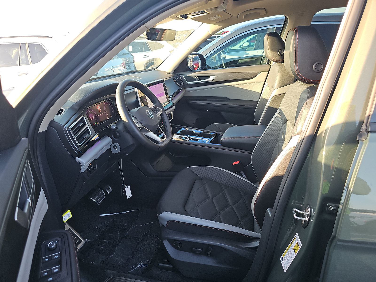 2025 Volkswagen Atlas 2.0T Peak Edition AWD