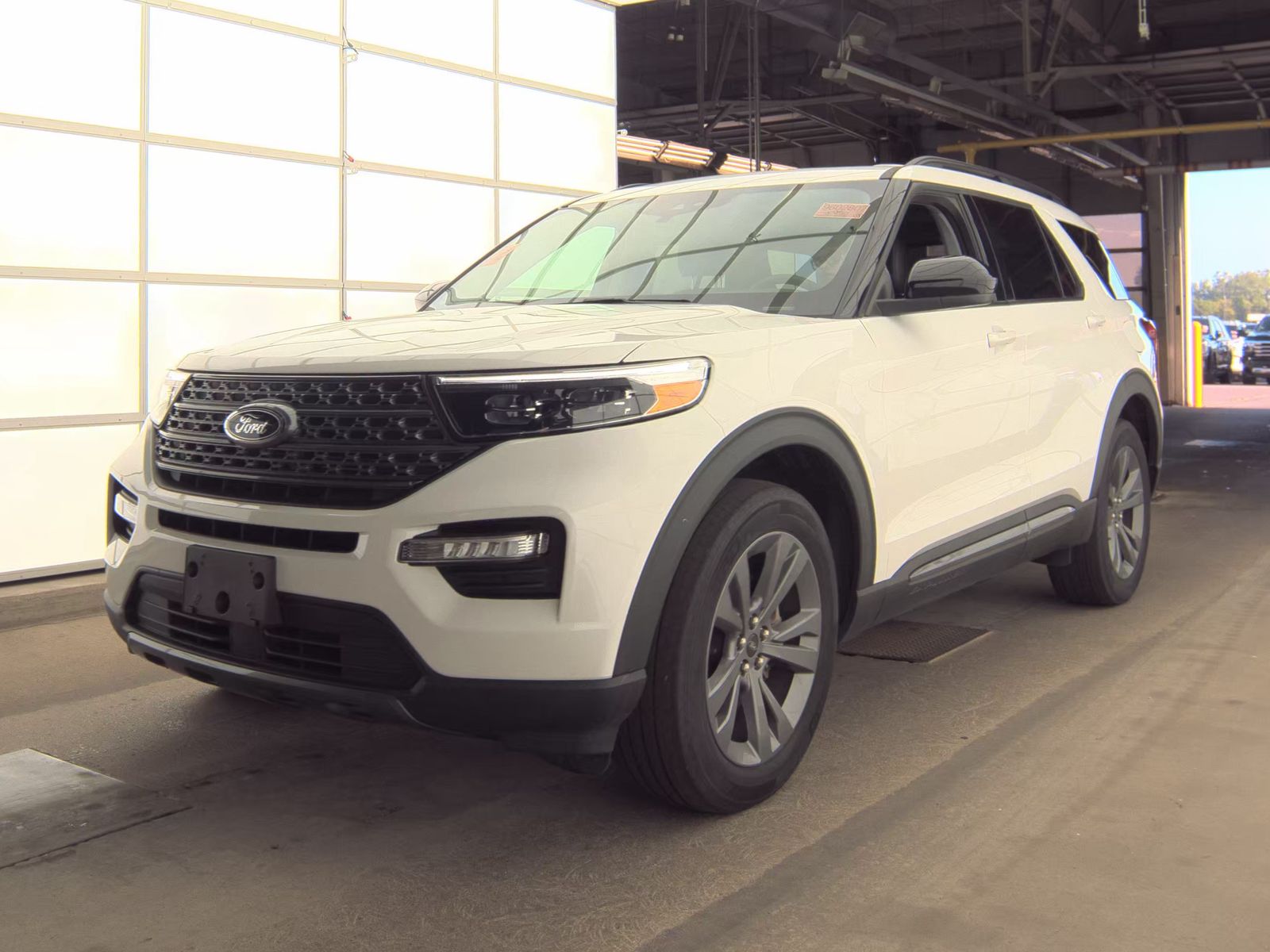 2023 Ford Explorer XLT AWD
