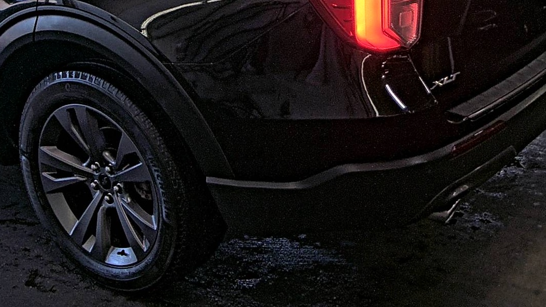 2023 Ford Explorer XLT AWD