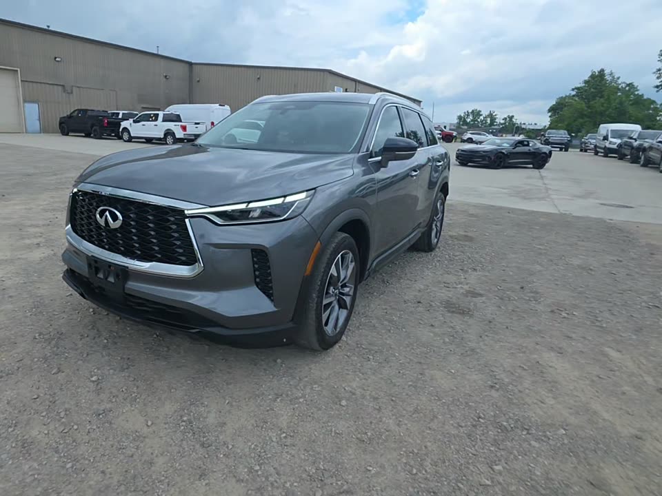 2024 INFINITI QX60 LUXE