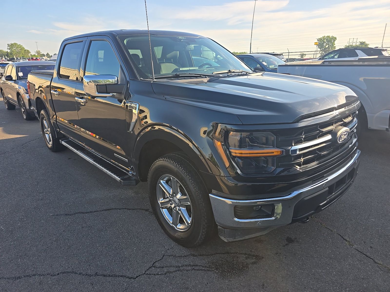 2024 Ford F-150 Hybrid XLT AWD