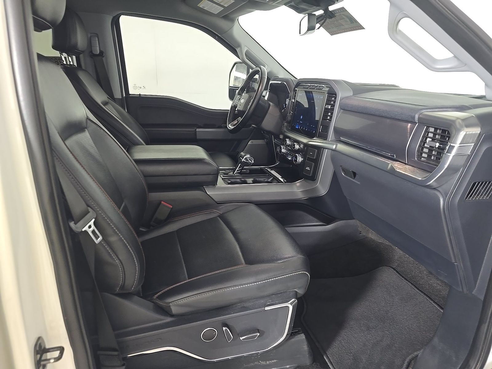 2022 Ford F-150 Lariat AWD