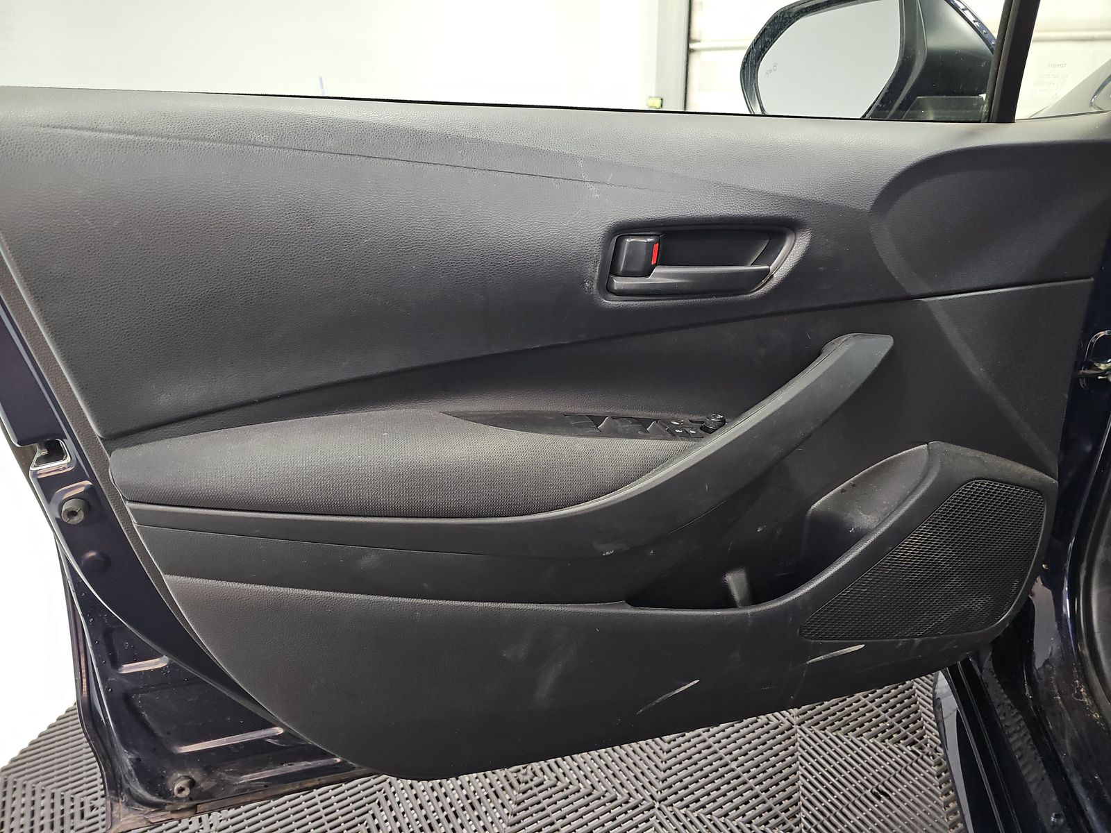 2026 Toyota Corolla LE FWD