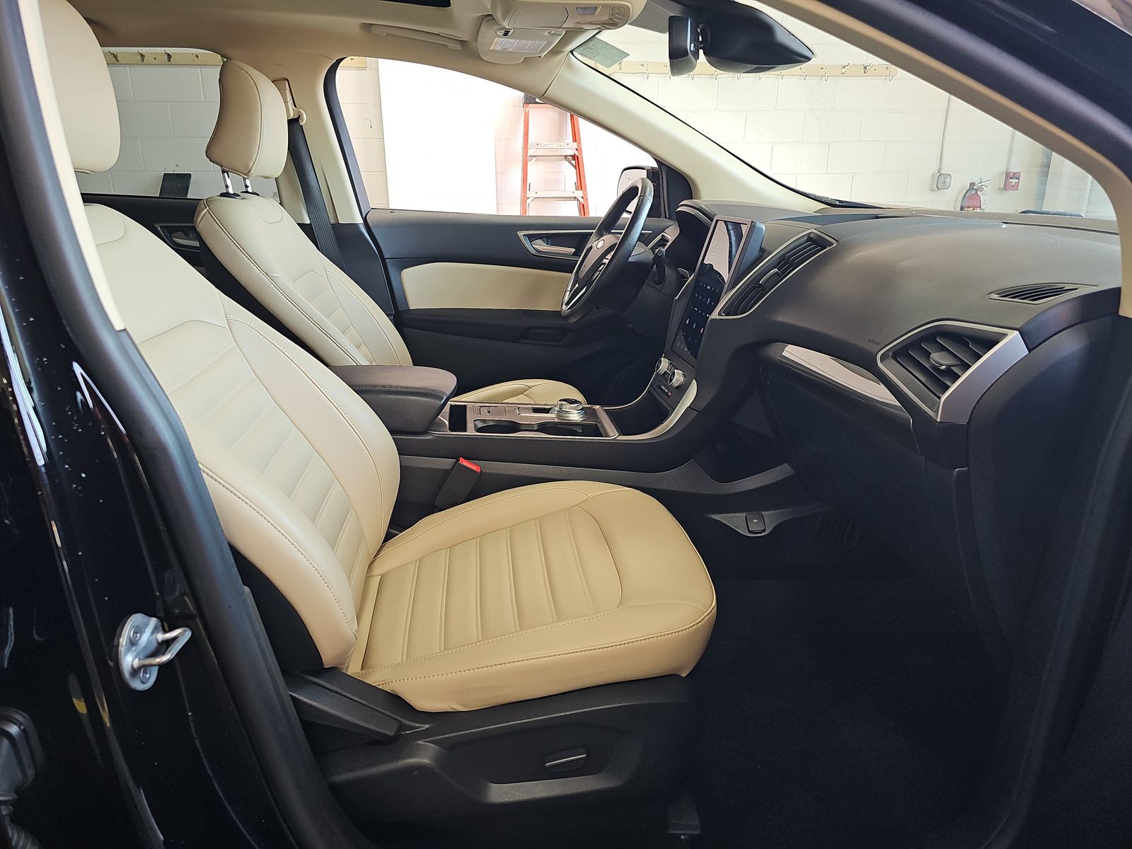 2023 Ford Edge SEL AWD