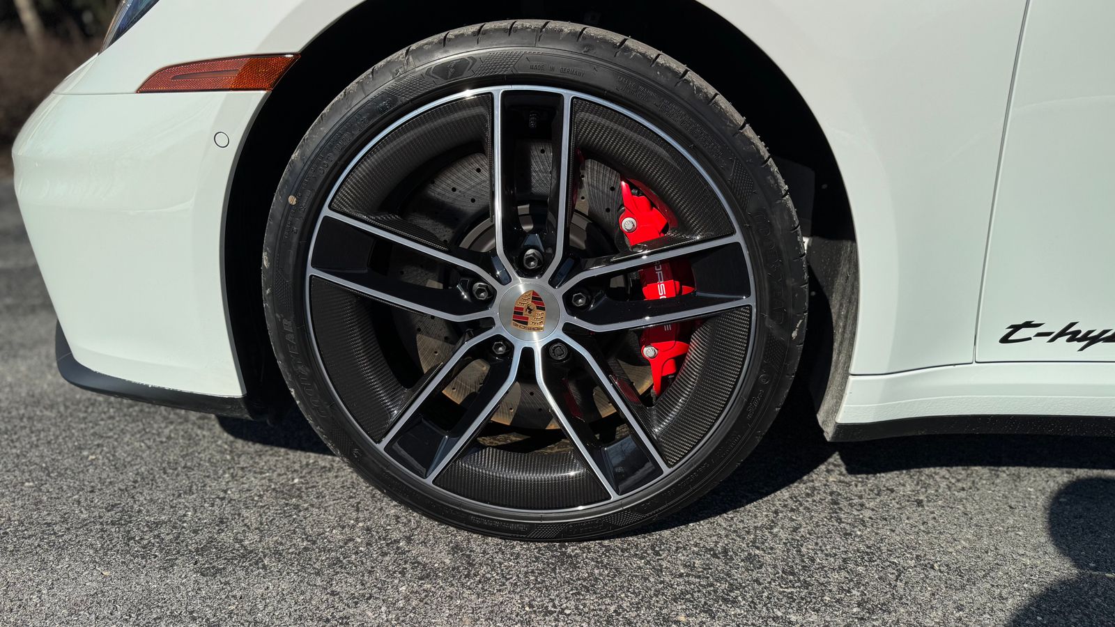 2026 Porsche 911 Carrera 4 GTS AWD