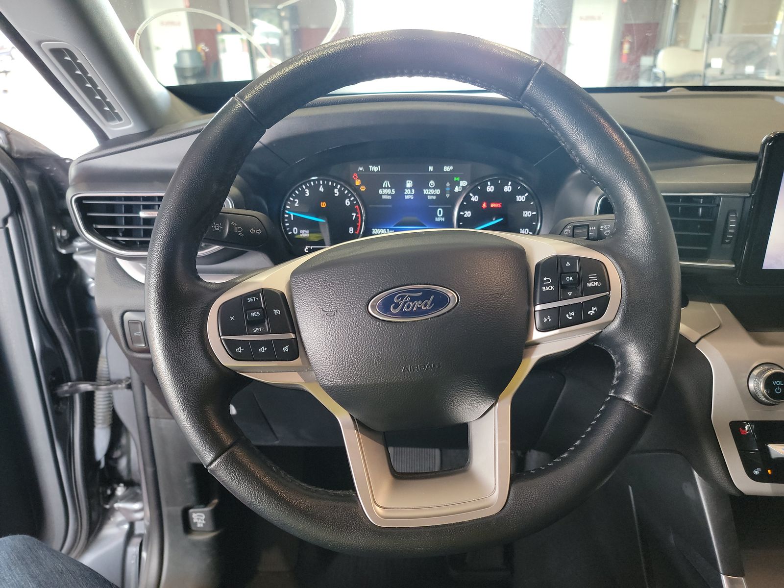 2023 Ford Explorer XLT AWD