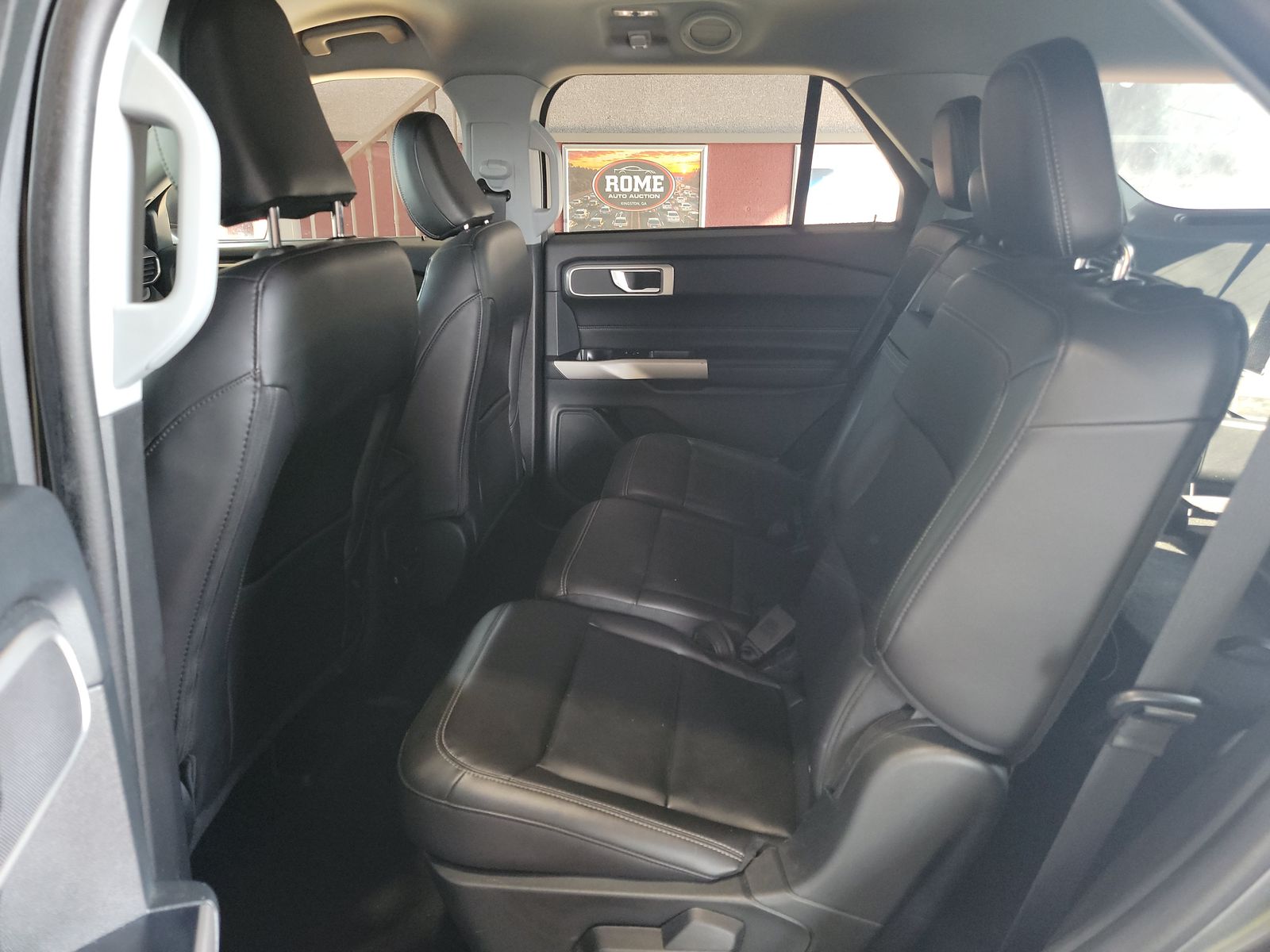 2023 Ford Explorer XLT AWD