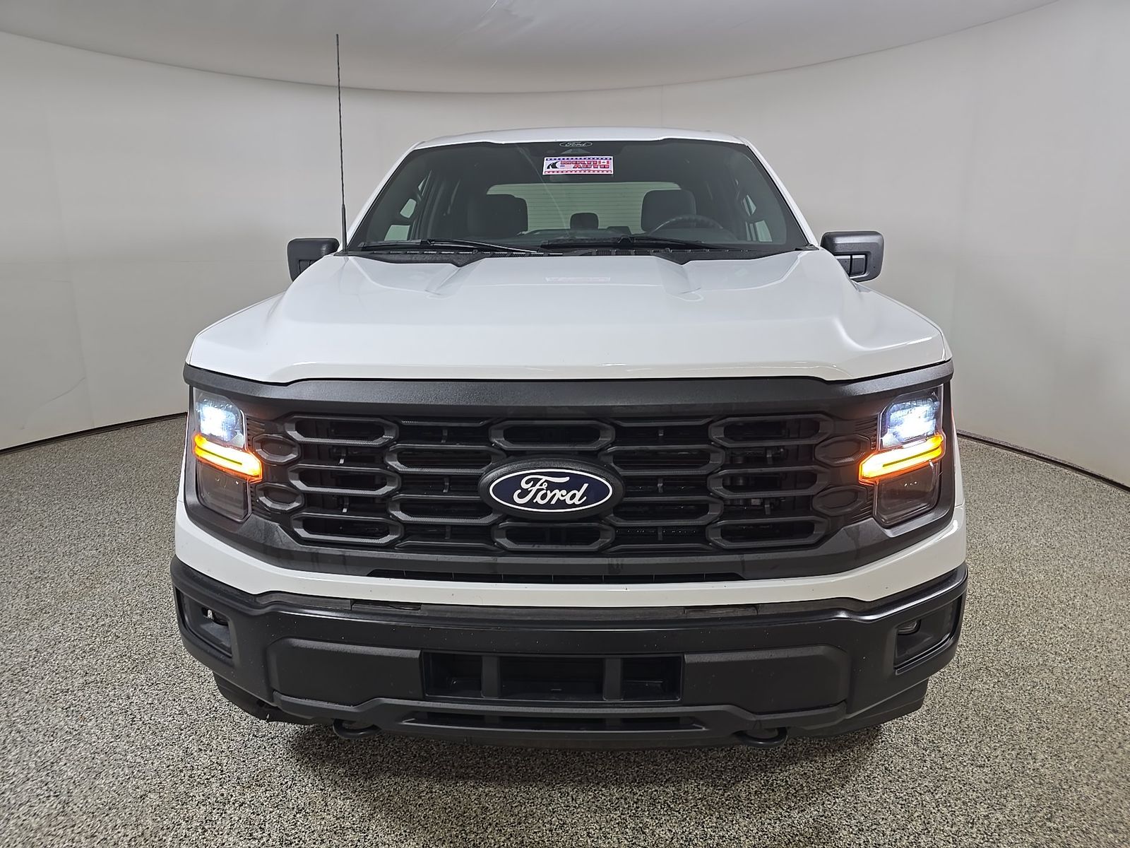 2024 Ford F-150 STX AWD