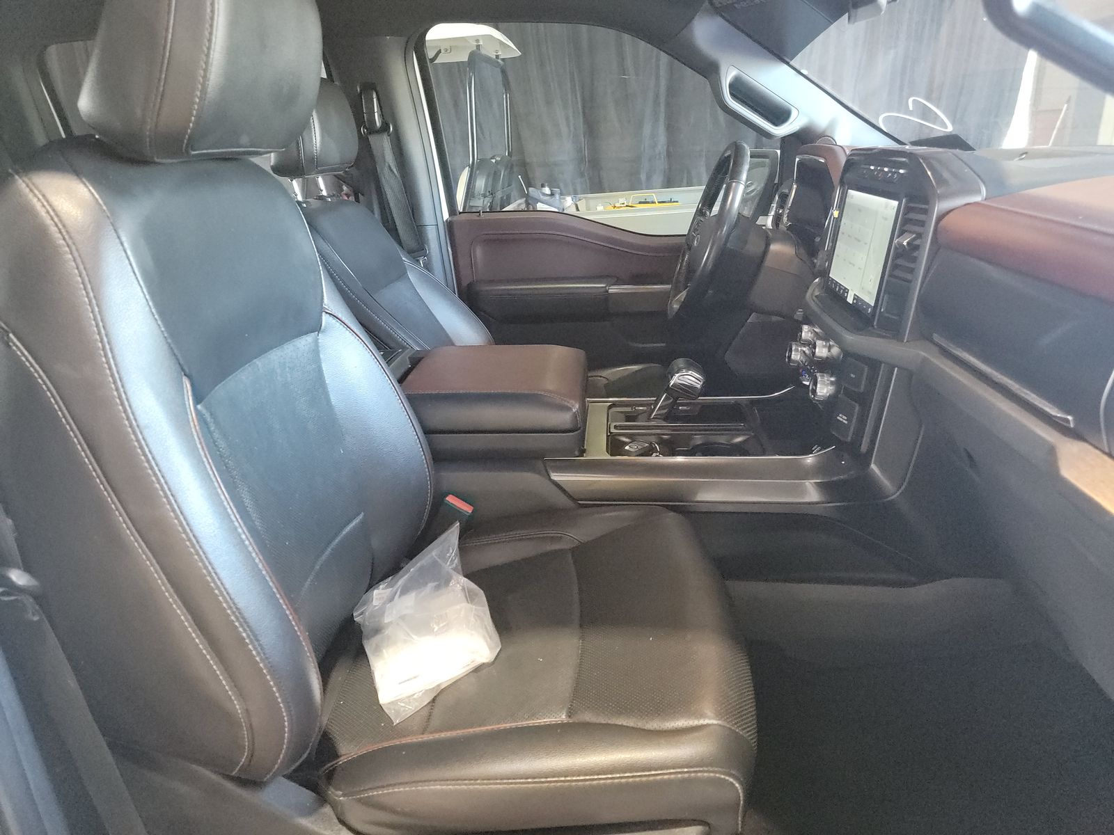 2023 Ford F-150 Lariat AWD
