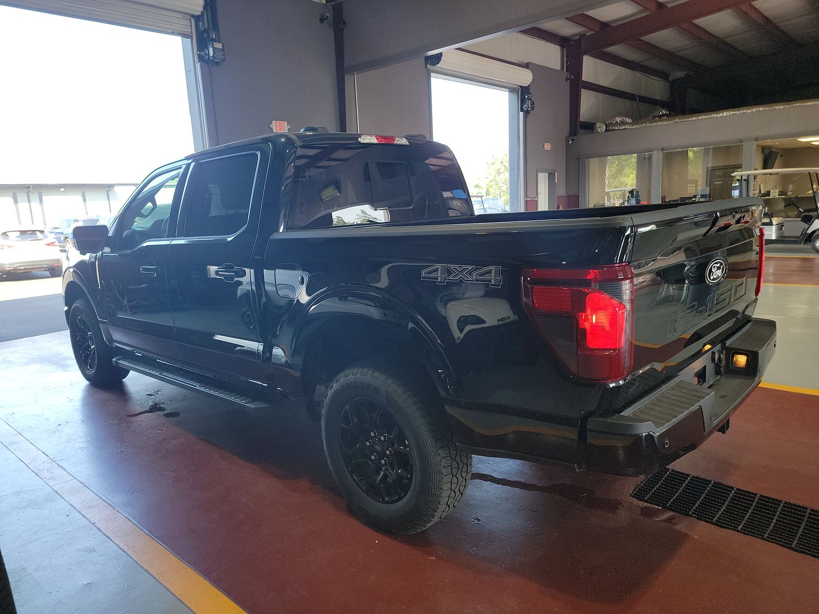 2025 Ford F-150 XLT AWD
