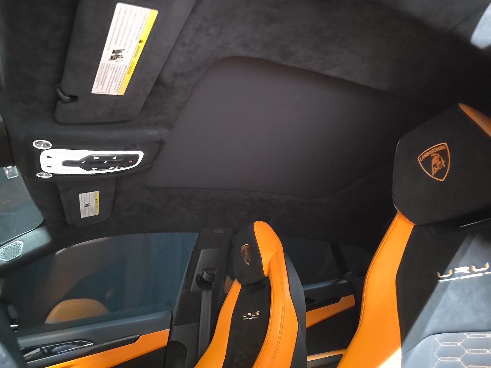 2022 Lamborghini Urus Pearl Capsule AWD