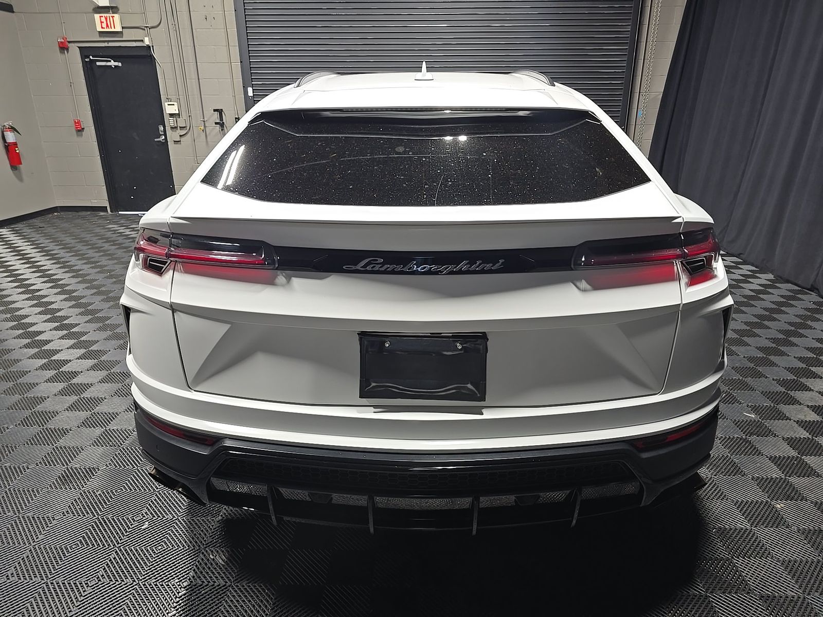 2022 Lamborghini Urus Pearl Capsule AWD