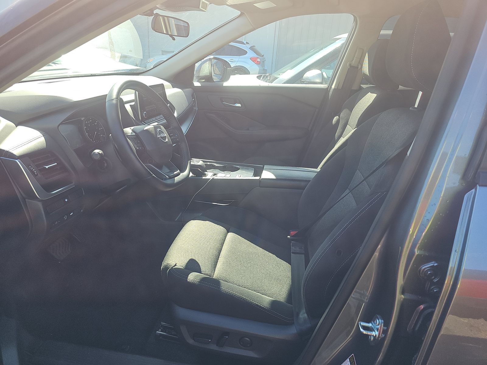 2025 Nissan Rogue SV FWD