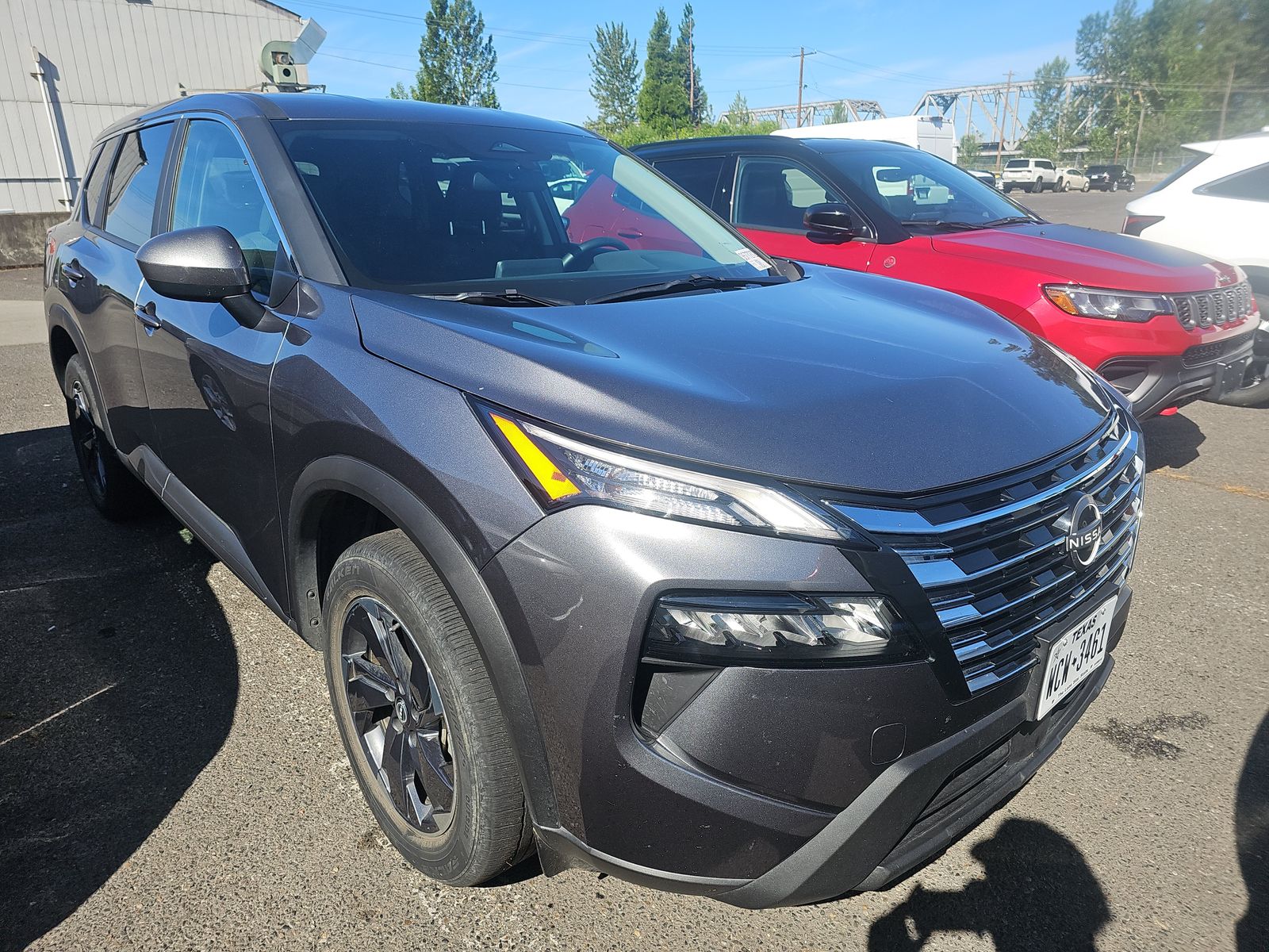 2025 Nissan Rogue SV FWD