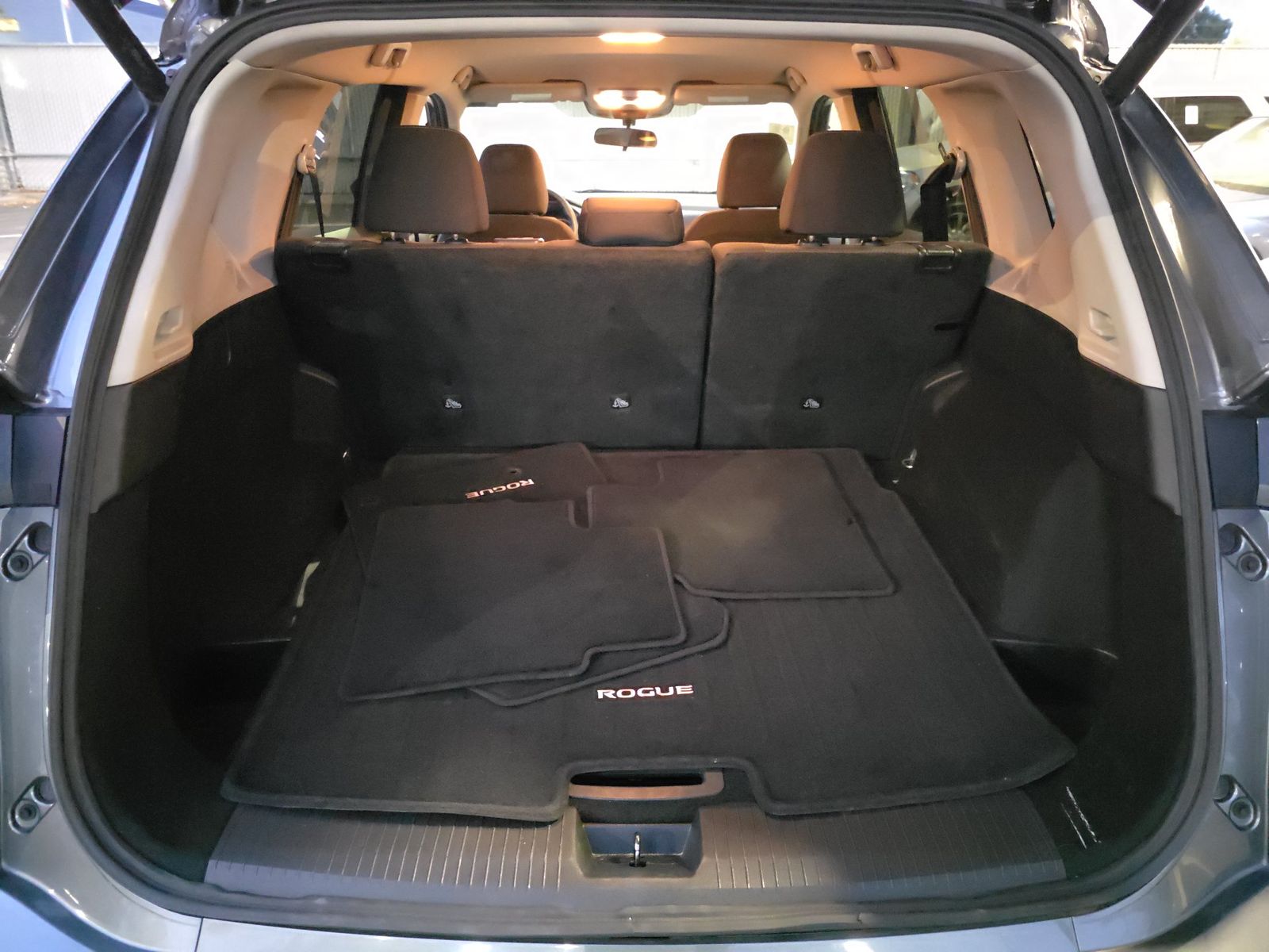 2025 Nissan Rogue SV FWD