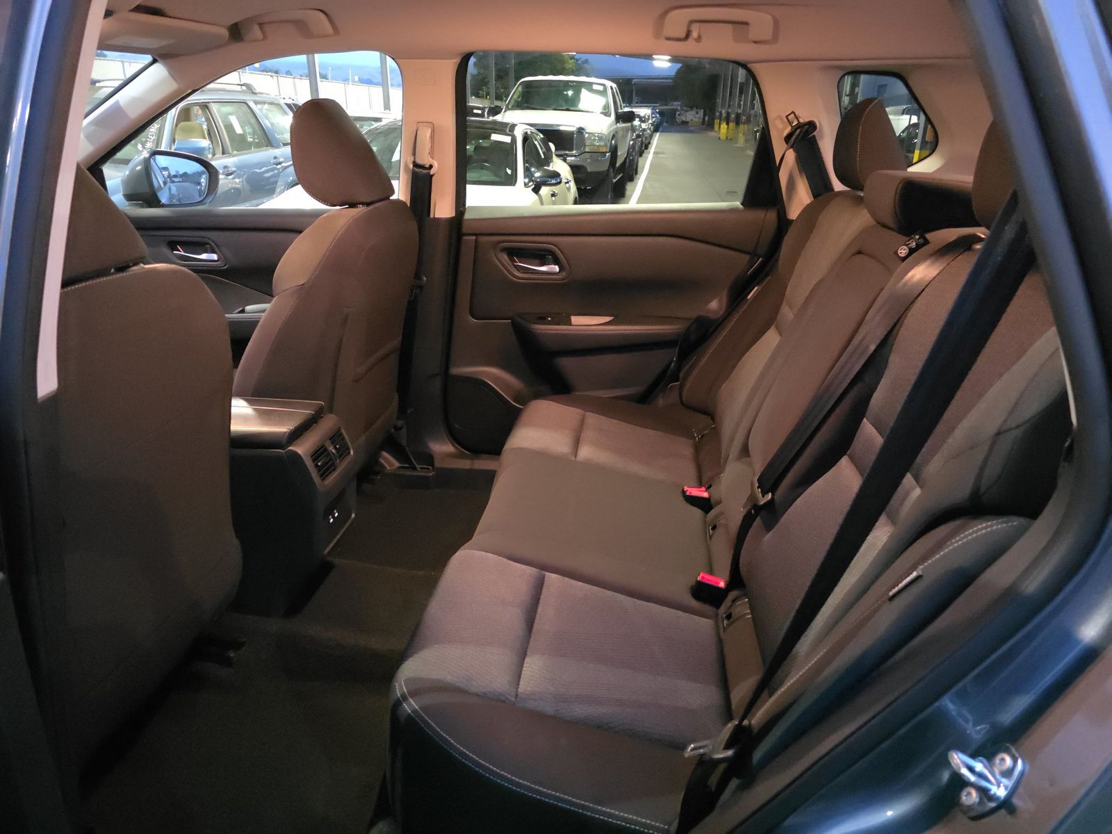 2025 Nissan Rogue SV FWD
