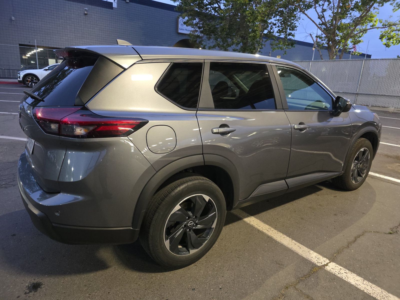 2025 Nissan Rogue SV FWD