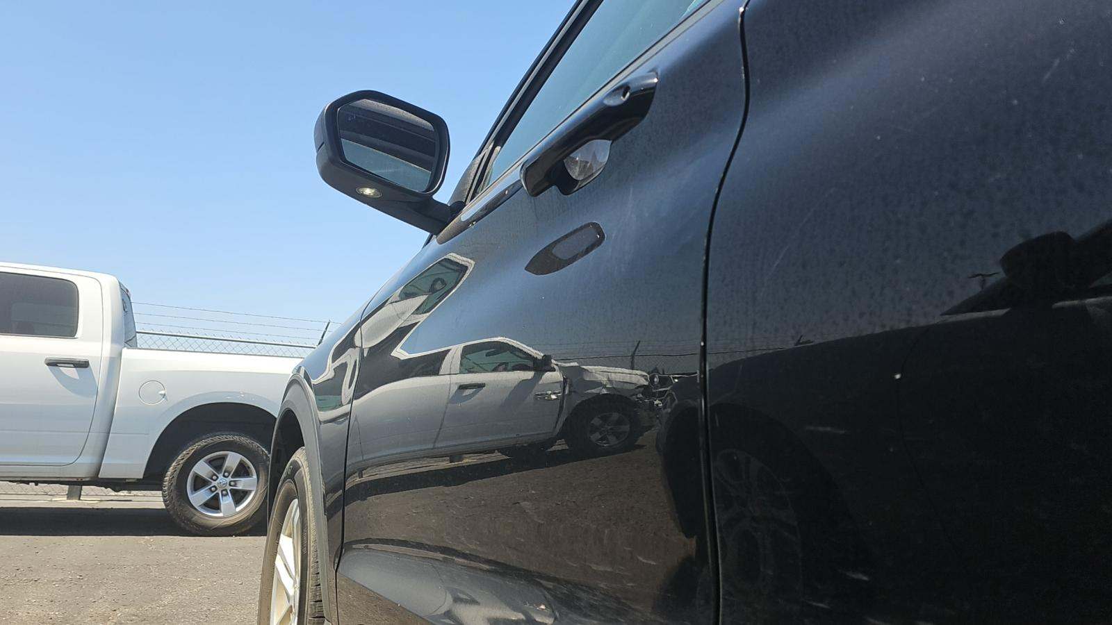 2023 Ford Explorer XLT RWD