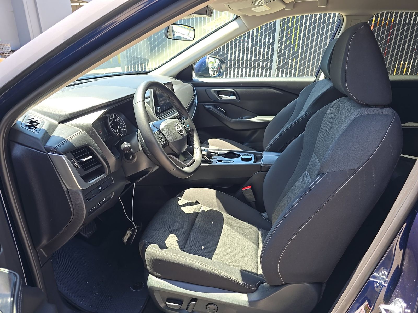 2025 Nissan Rogue SV AWD