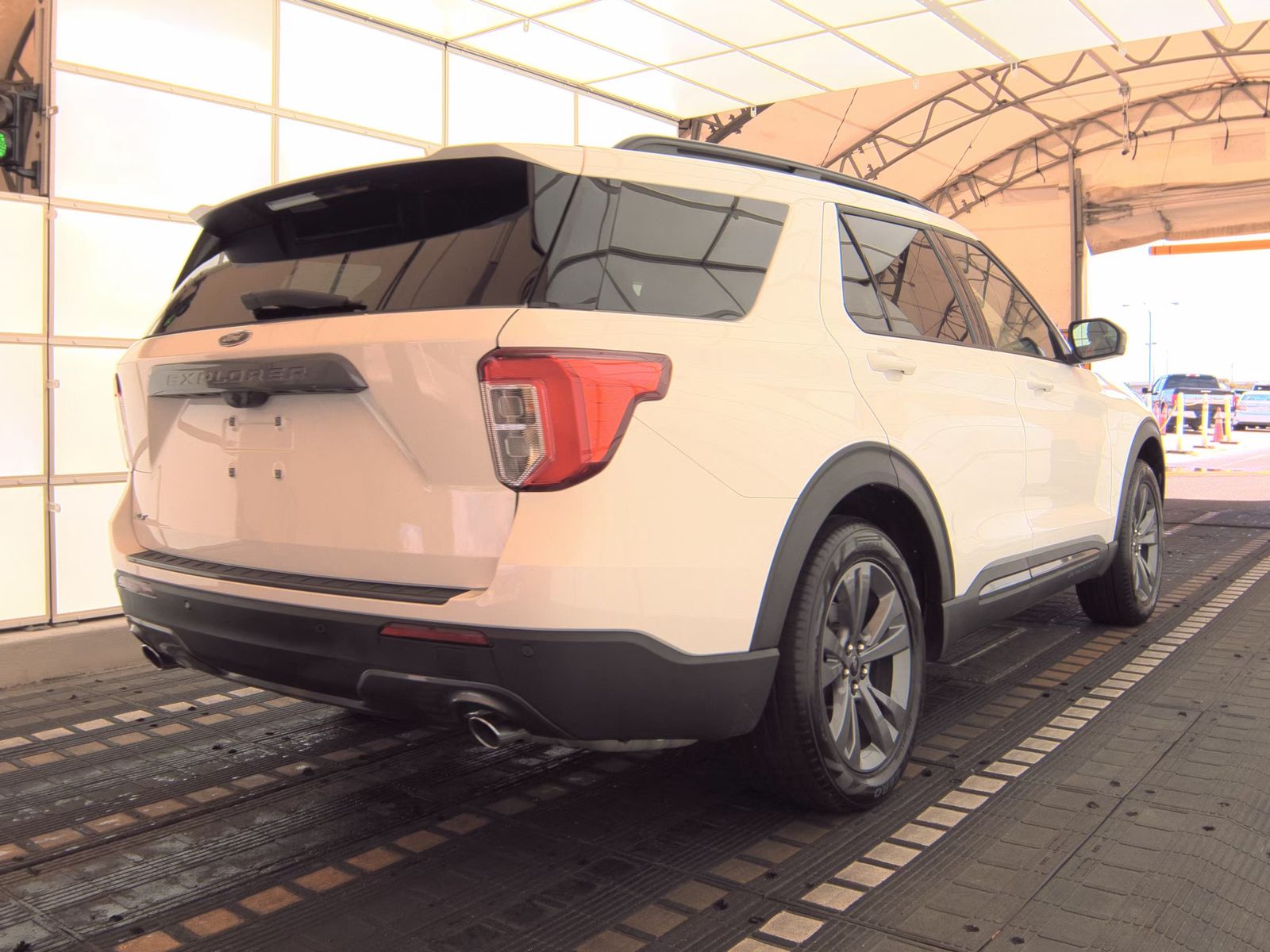 2023 Ford Explorer XLT FWD