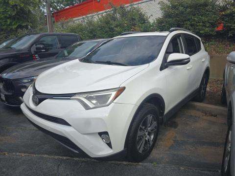 2017 Toyota RAV4 XLE