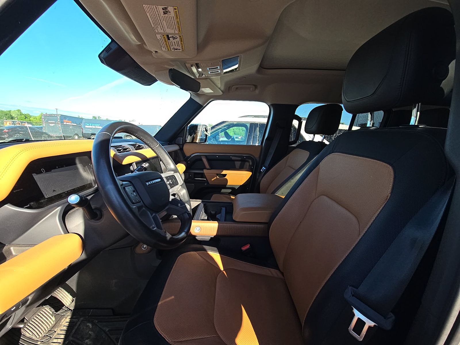 2023 Land Rover Defender 110 X-Dynamic SE FWD