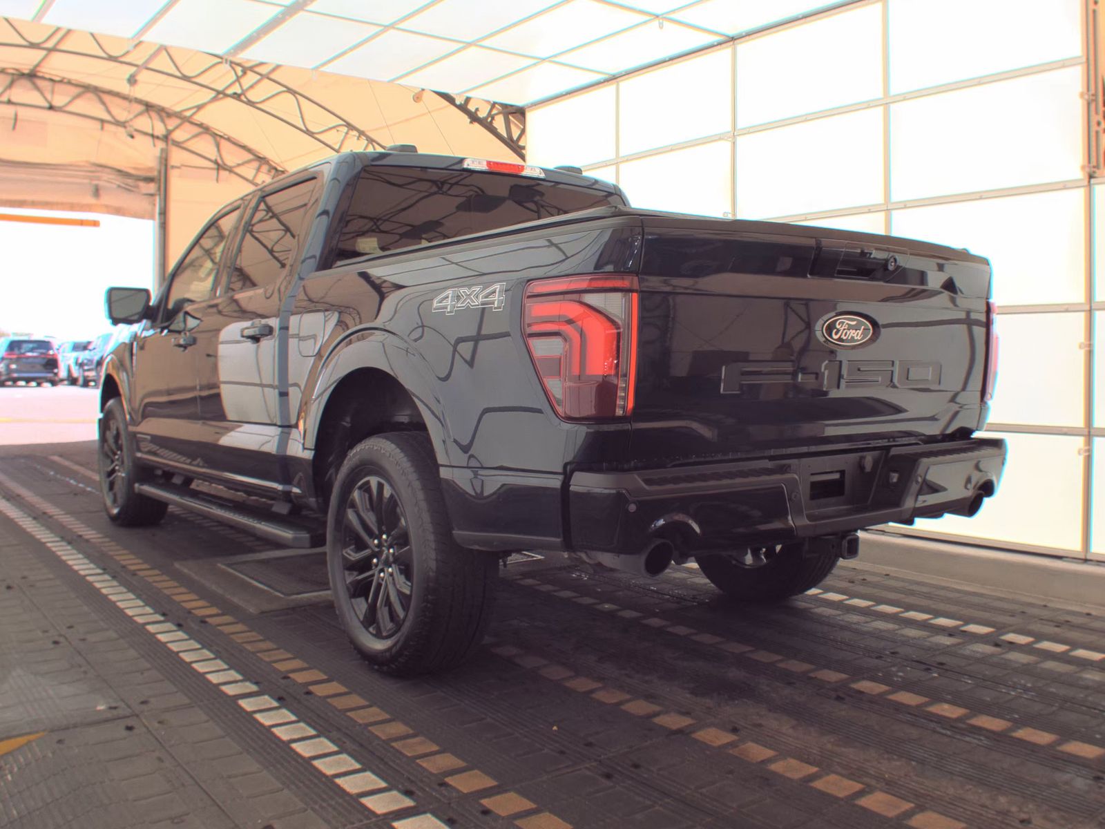 2024 Ford F-150 Hybrid Lariat AWD
