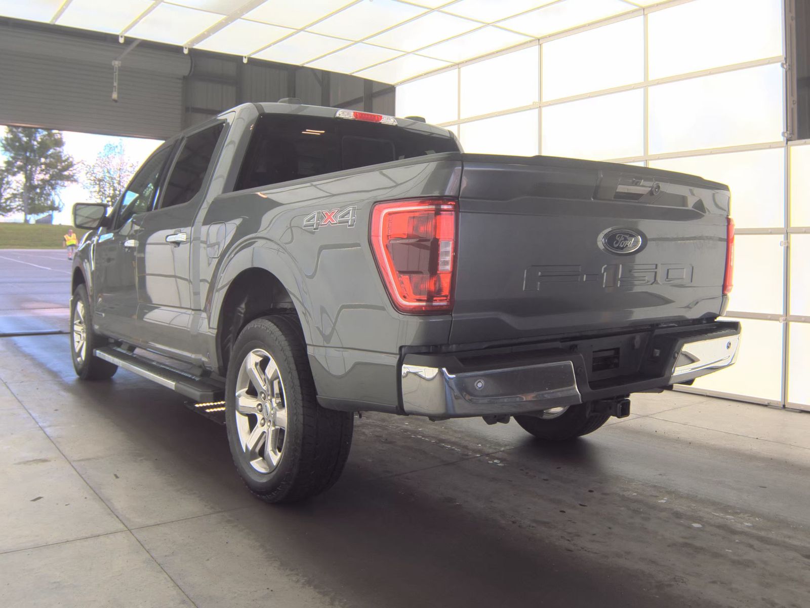 2023 Ford F-150 Hybrid XLT AWD