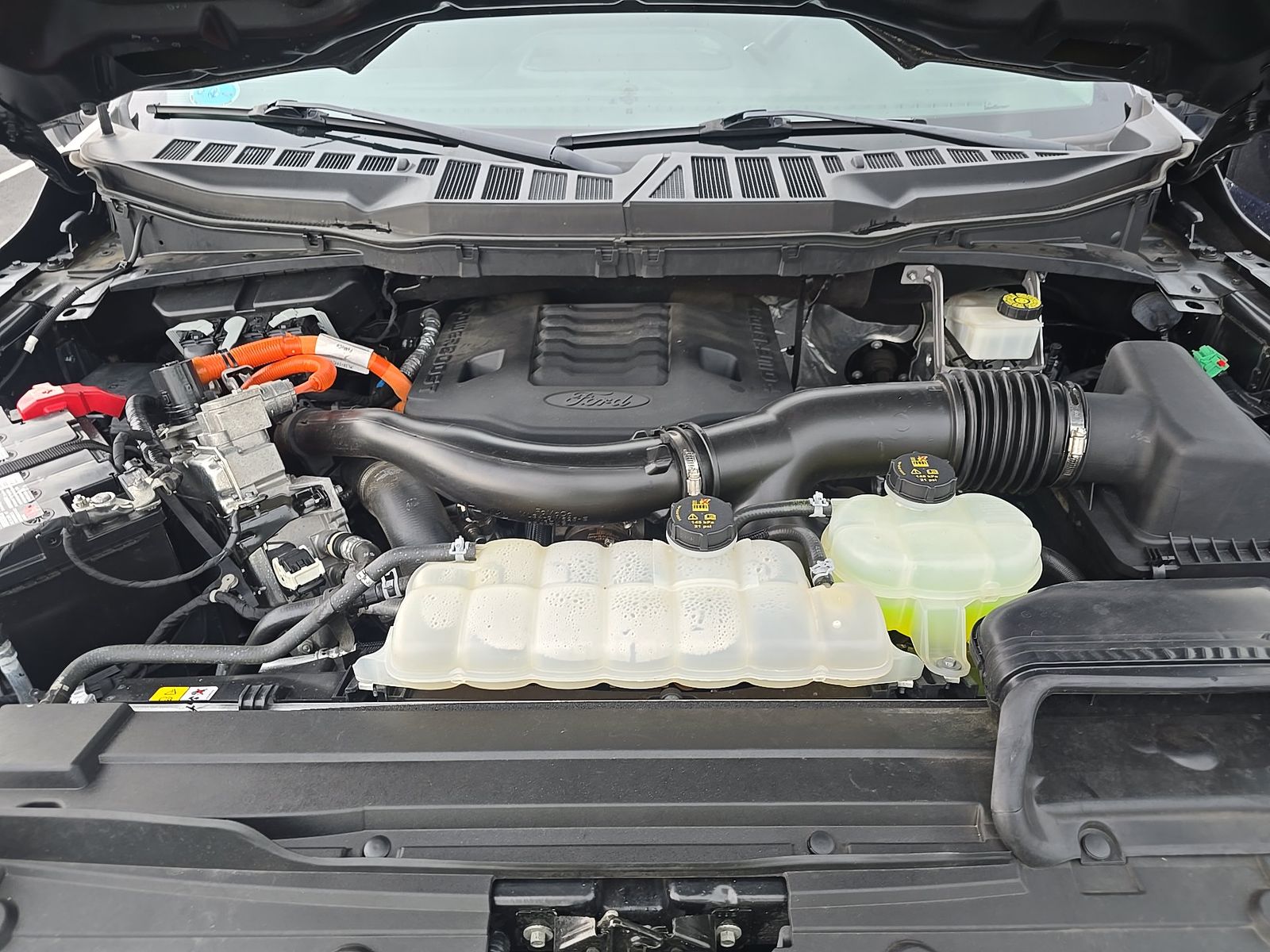 2023 Ford F-150 Hybrid XLT AWD