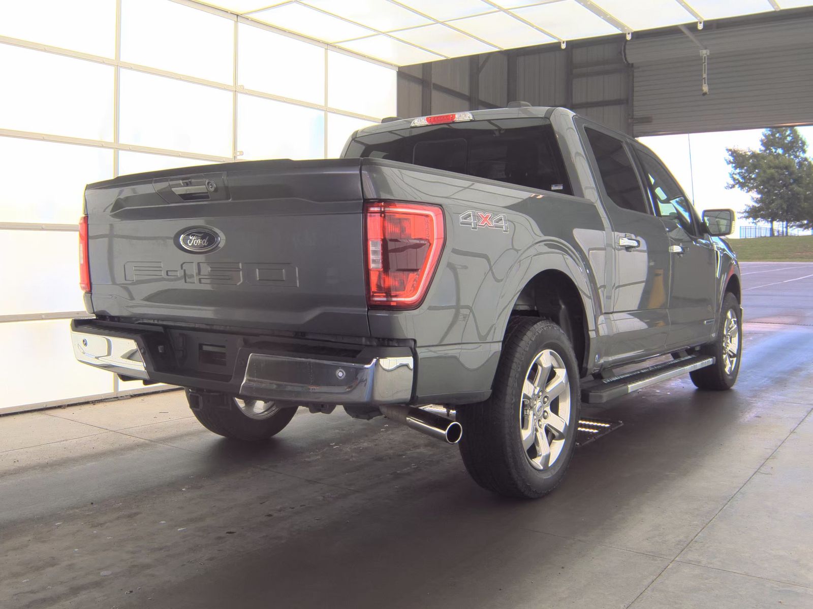 2023 Ford F-150 Hybrid XLT AWD