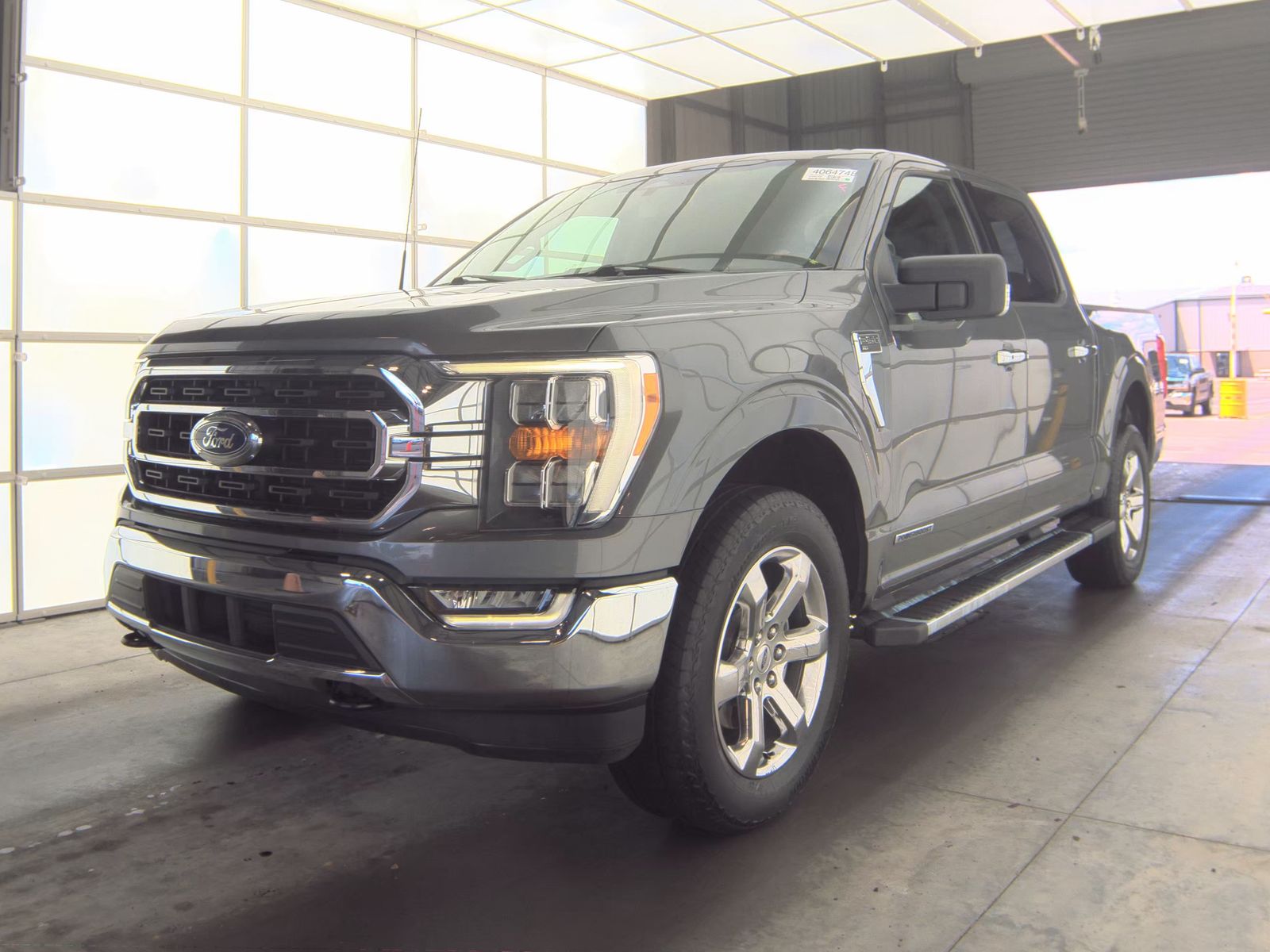 2023 Ford F-150 Hybrid XLT AWD