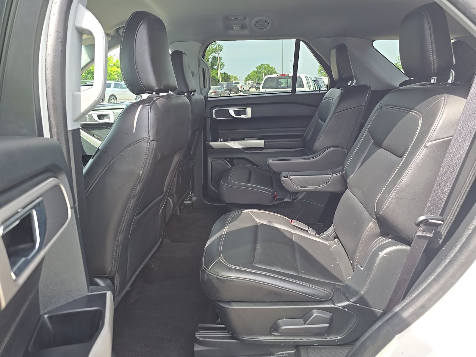 2024 Ford Explorer XLT AWD