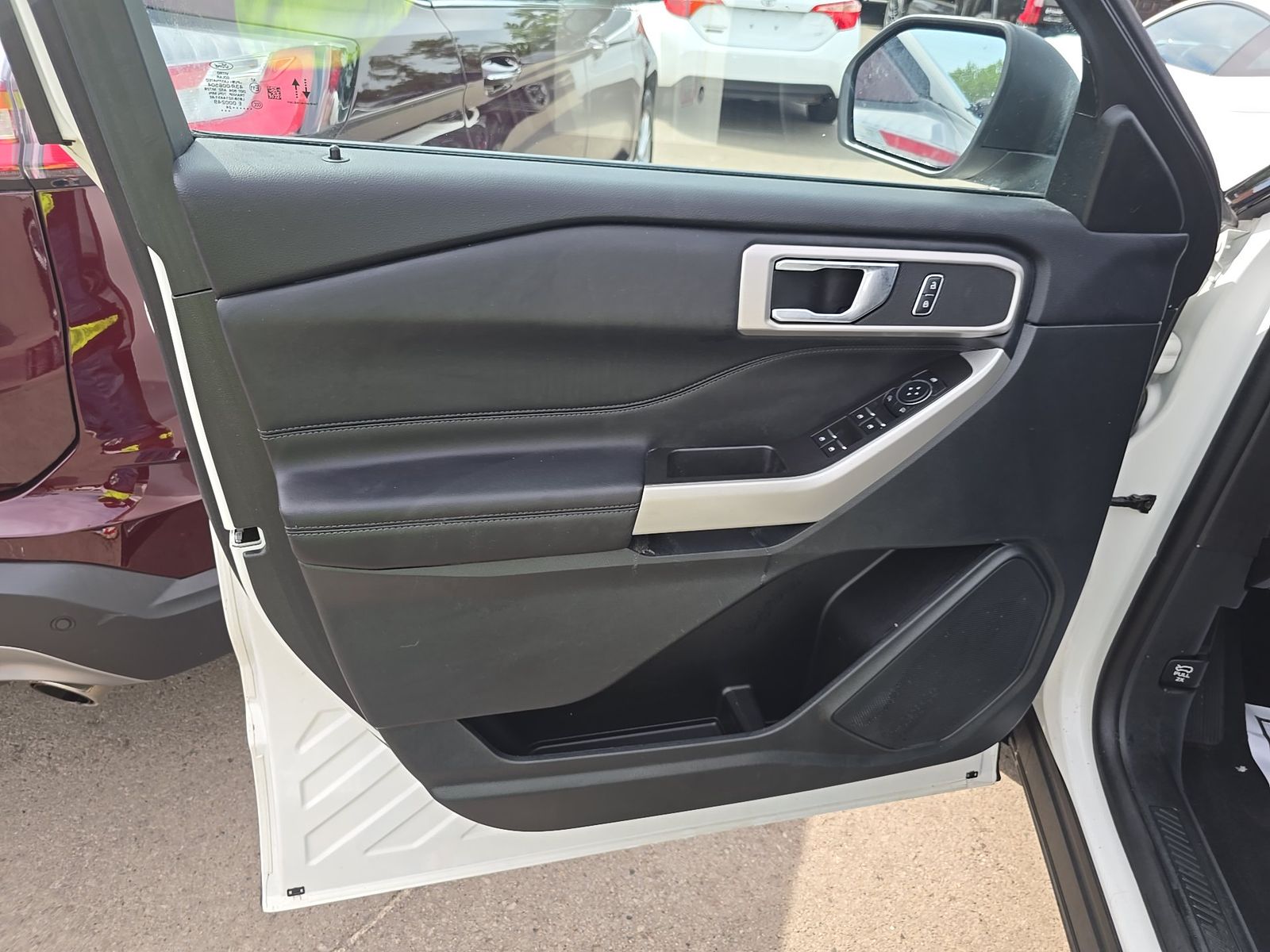 2024 Ford Explorer XLT AWD