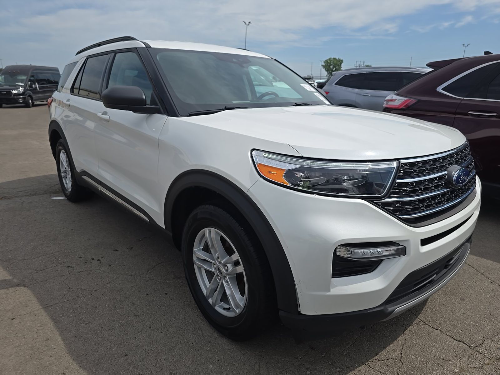 2024 Ford Explorer XLT AWD