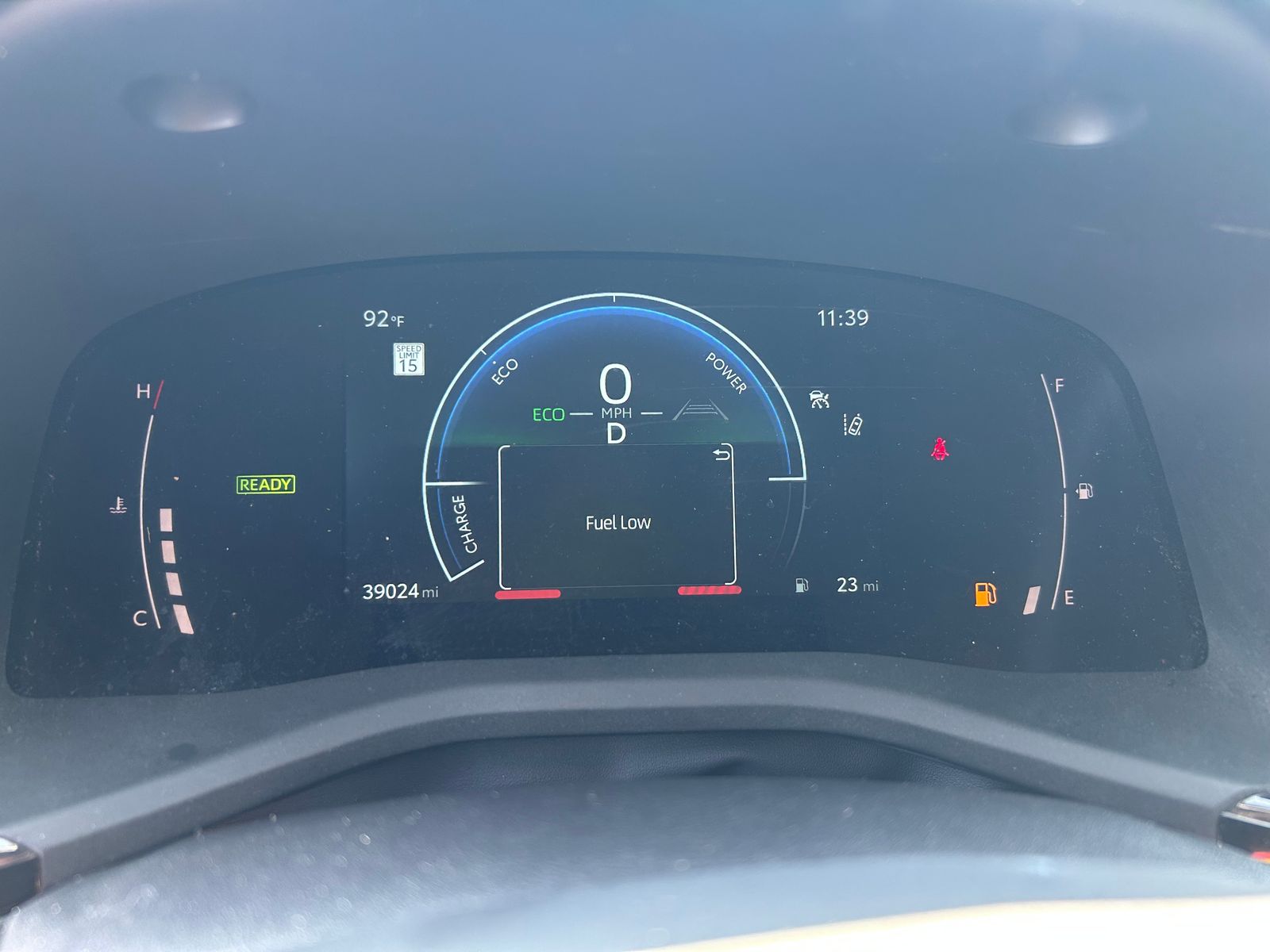 2025 Toyota Camry SE FWD