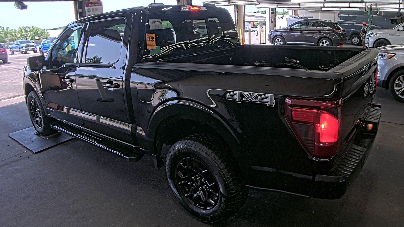2024 Ford F-150 Hybrid XLT AWD