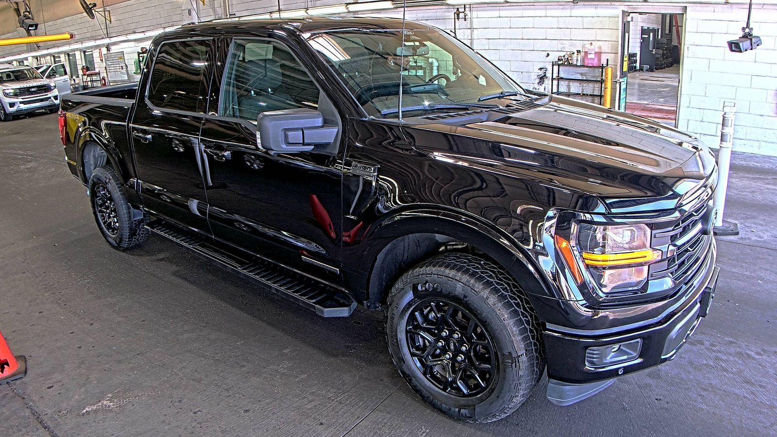2024 Ford F-150 Hybrid XLT AWD