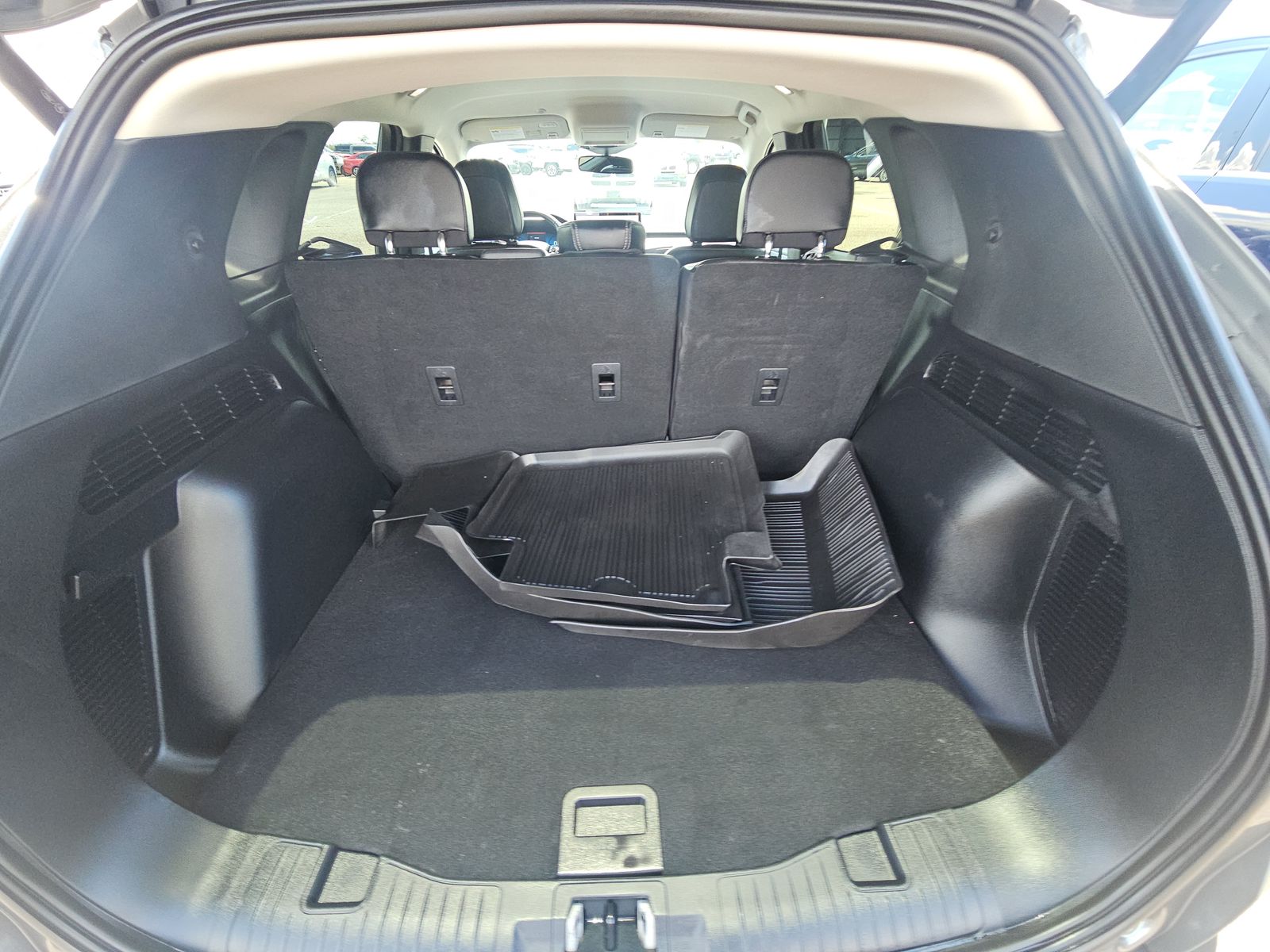 2025 Ford Escape Hybrid Platinum FWD
