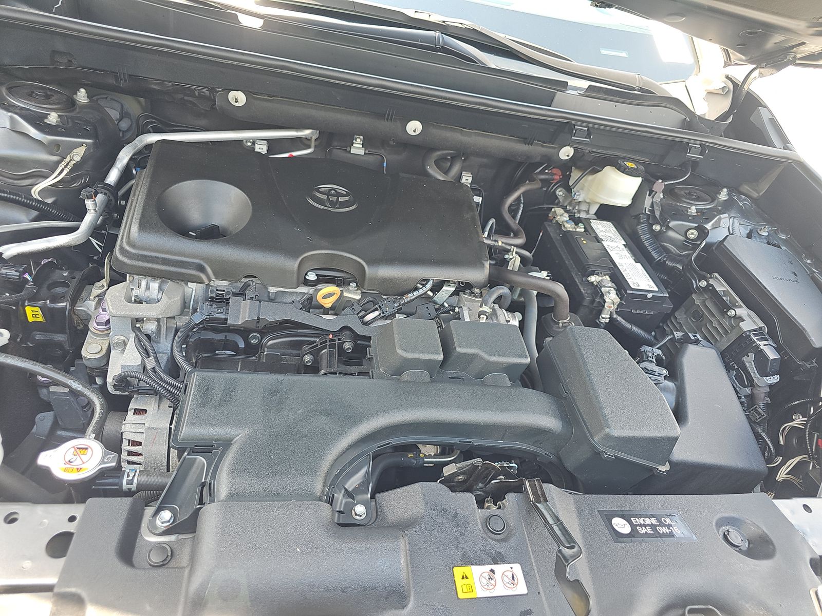2022 Toyota RAV4 LE FWD